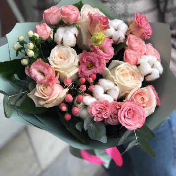 заказать цветы с доставкой в интернет недорого